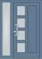 Preview: Moderne blaue Haustür mit festem Seitenteil links, 4 Glasfeldern, diagonalem Paneelprofil und Edelstahlsockelblende.